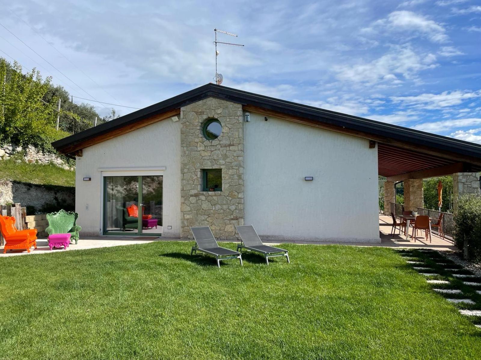 La Terrazza In Collina Bed and Breakfast Cavalo Buitenkant foto