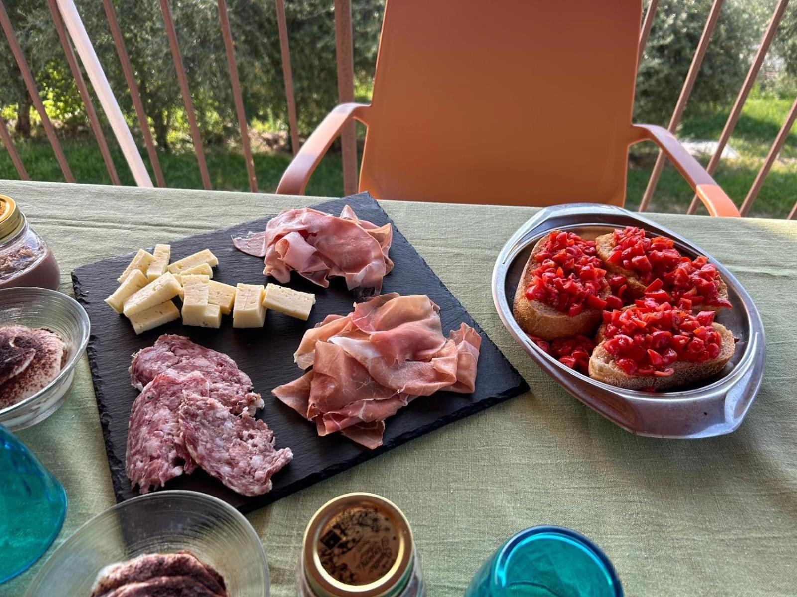 La Terrazza In Collina Bed and Breakfast Cavalo Buitenkant foto